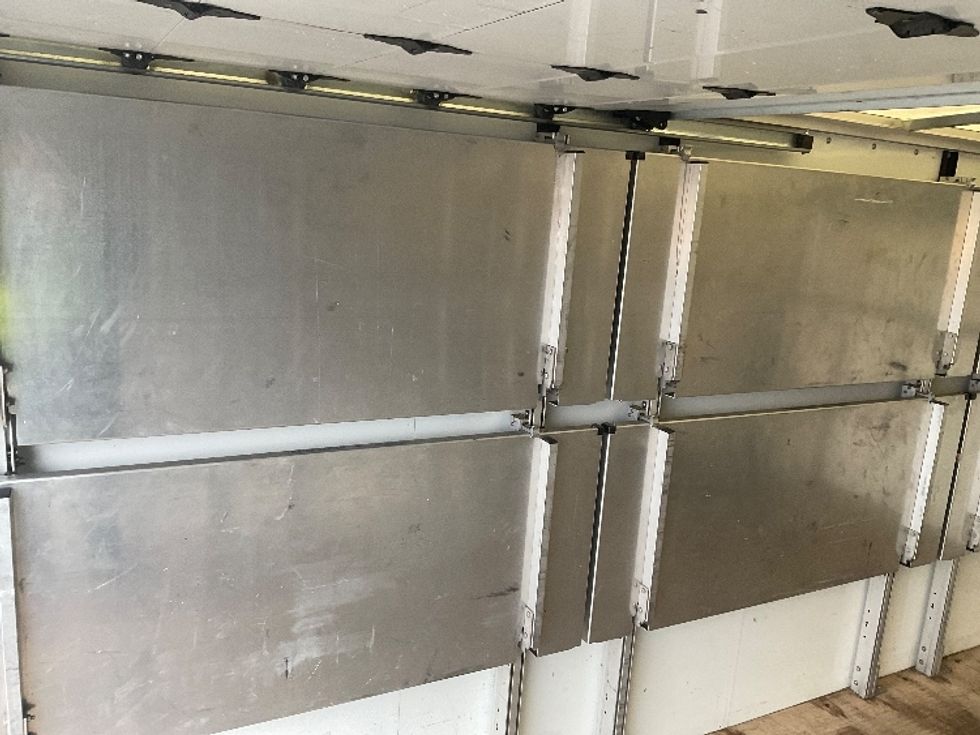 Light Duty Box Truck-Light and Medium Duty Trucks-Ford-2023-E350-West Babylon-NY-26,148\n\t\tmiles-$ 44,500 - Image 26