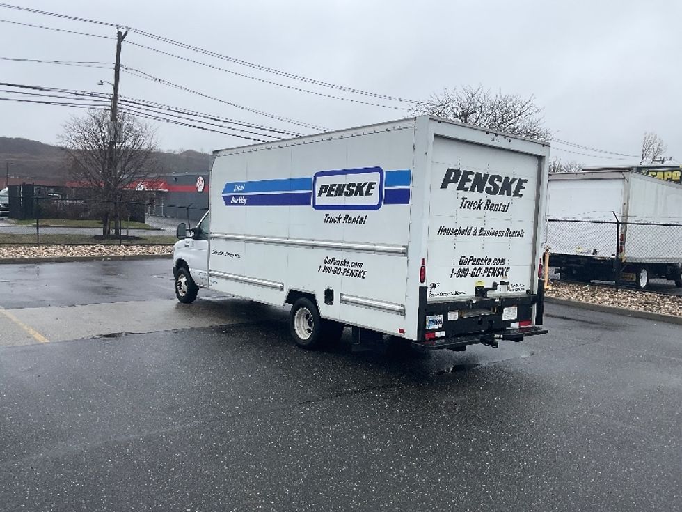 Light Duty Box Truck-Light and Medium Duty Trucks-Ford-2023-E350-West Babylon-NY-26,148\n\t\tmiles-$ 44,500 - Image 6
