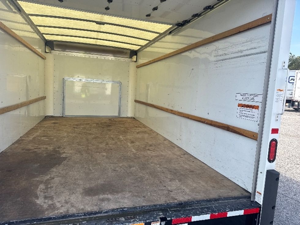 Light Duty Box Truck-Light and Medium Duty Trucks-Ford-2023-E350-West Columbia-SC-68,718\n\t\tmiles-$ 39,000 - Image 12