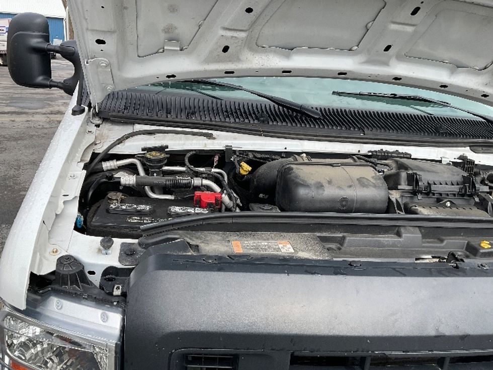 Light Duty Box Truck-Light and Medium Duty Trucks-Ford-2023-E350-Whitesboro-NY-44,484\n\t\tmiles-$ 39,250 - Image 22