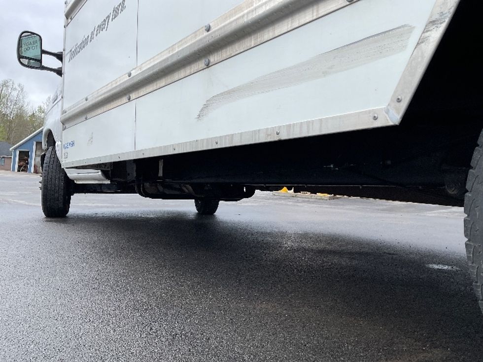 Light Duty Box Truck-Light and Medium Duty Trucks-Ford-2023-E350-Whitesboro-NY-44,484\n\t\tmiles-$ 39,250 - Image 5