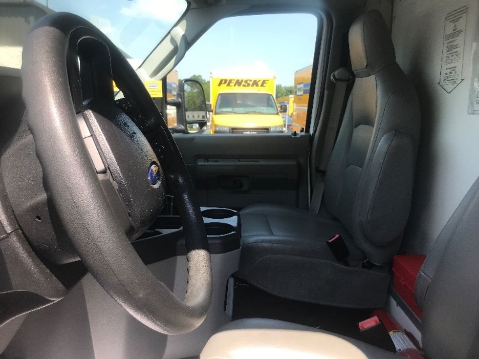 Light Duty Box Truck-Light and Medium Duty Trucks-Ford-2023-E350-York-PA-53,848\n\t\tmiles-$ 37,500 - Image 16