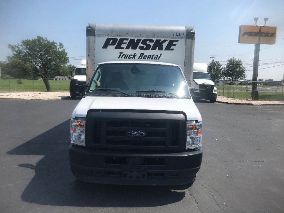 Light Duty Box Truck-Light and Medium Duty Trucks-Ford-2023-E350-York-PA-53,848\n\t\tmiles-$ 37,500 - Image 2