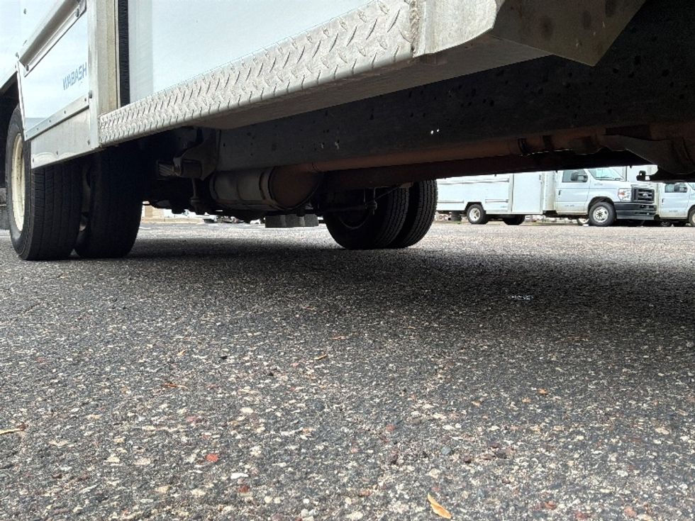 Light Duty Box Truck-Light and Medium Duty Trucks-Ford-2024-E350-Brooklyn Park-MN-72,254\n\t\tmiles-$ 43,000 - Image 14