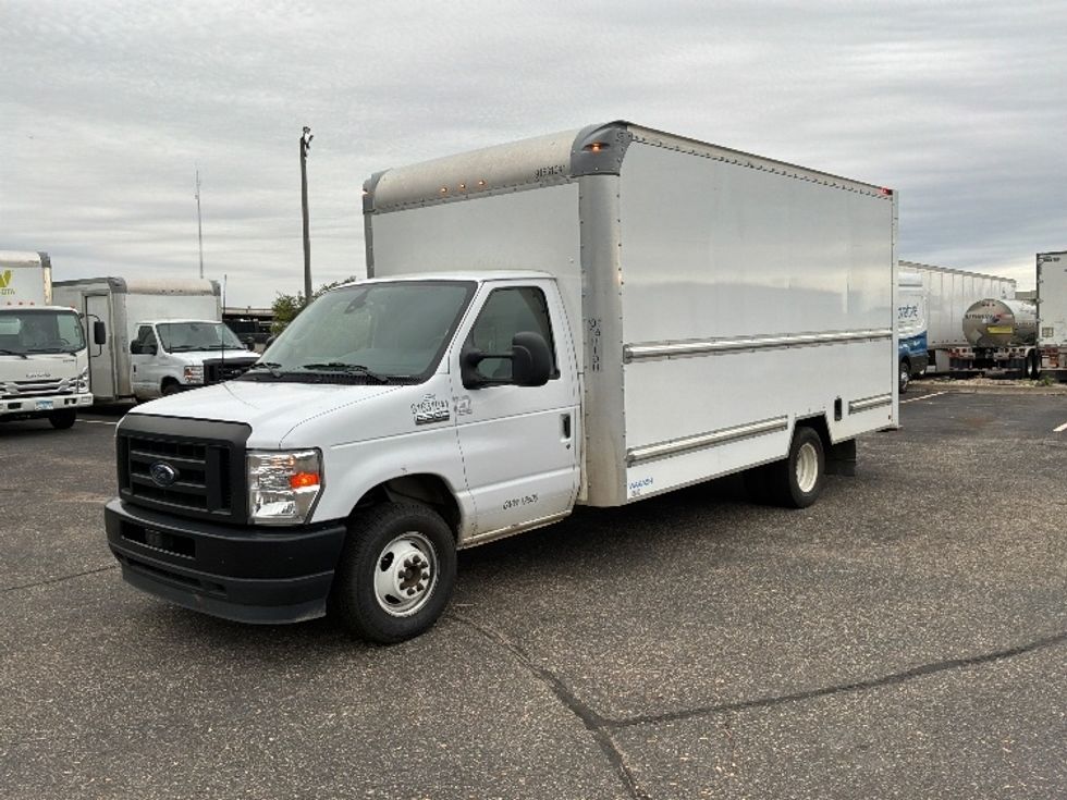 Light Duty Box Truck-Light and Medium Duty Trucks-Ford-2024-E350-Brooklyn Park-MN-72,254\n\t\tmiles-$ 43,000 - Image 3