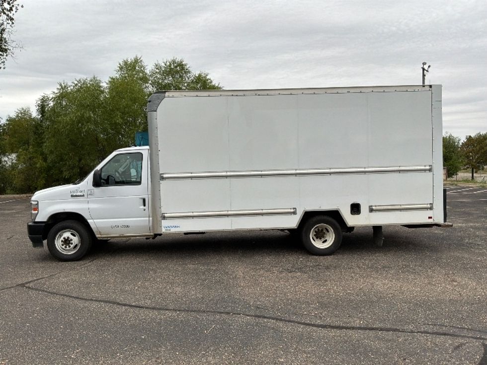 Light Duty Box Truck-Light and Medium Duty Trucks-Ford-2024-E350-Brooklyn Park-MN-72,254\n\t\tmiles-$ 43,000 - Image 4
