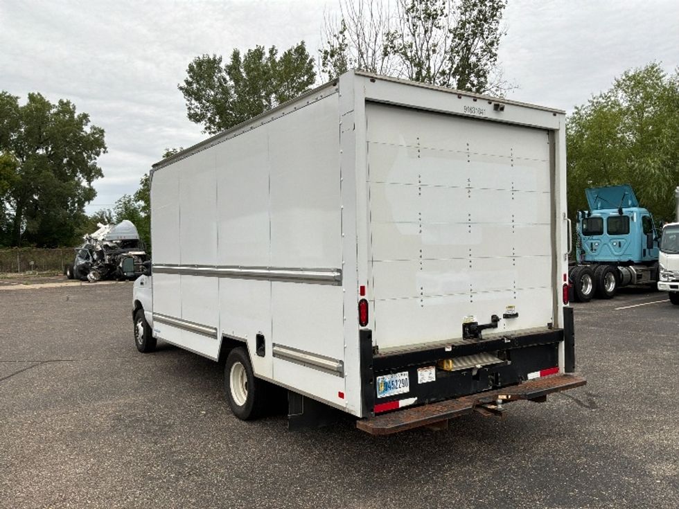 Light Duty Box Truck-Light and Medium Duty Trucks-Ford-2024-E350-Brooklyn Park-MN-72,254\n\t\tmiles-$ 43,000 - Image 6