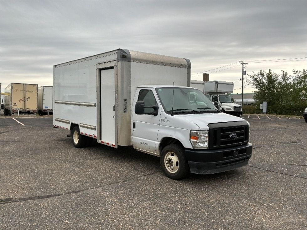 Light Duty Box Truck-Light and Medium Duty Trucks-Ford-2024-E350-Brooklyn Park-MN-73,633\n\t\tmiles-$ 43,000 - Image 1