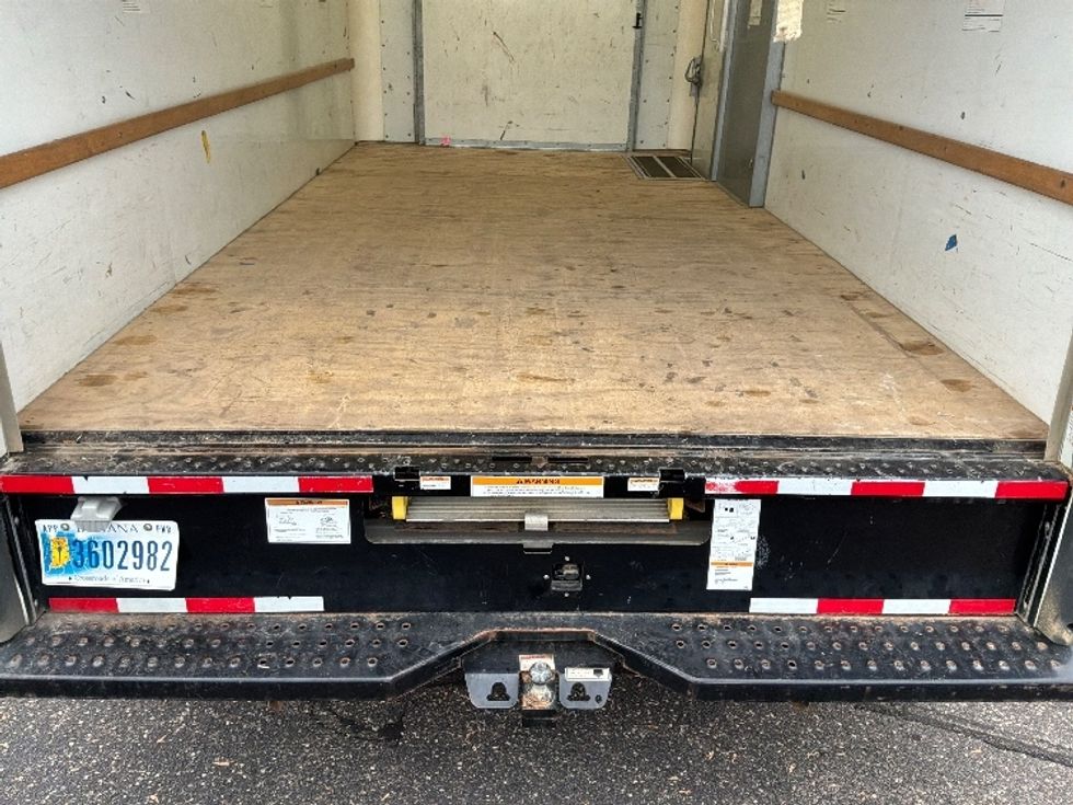 Light Duty Box Truck-Light and Medium Duty Trucks-Ford-2024-E350-Brooklyn Park-MN-73,633\n\t\tmiles-$ 43,000 - Image 10