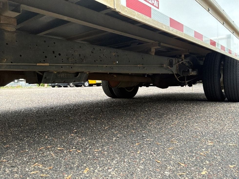 Light Duty Box Truck-Light and Medium Duty Trucks-Ford-2024-E350-Brooklyn Park-MN-73,633\n\t\tmiles-$ 43,000 - Image 5