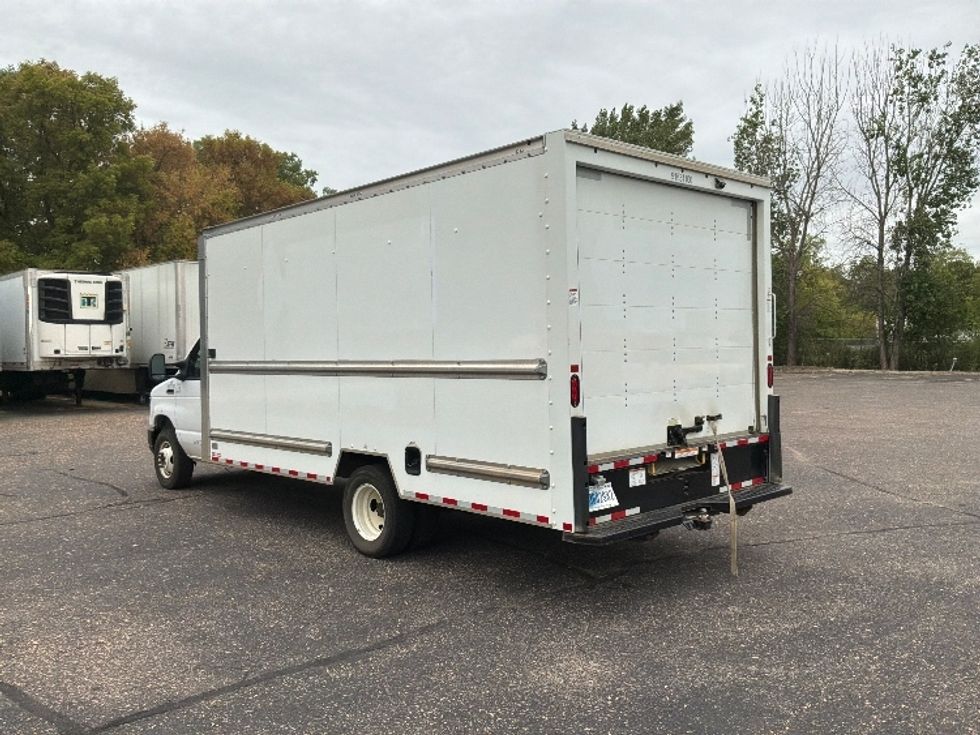 Light Duty Box Truck-Light and Medium Duty Trucks-Ford-2024-E350-Brooklyn Park-MN-73,633\n\t\tmiles-$ 43,000 - Image 6