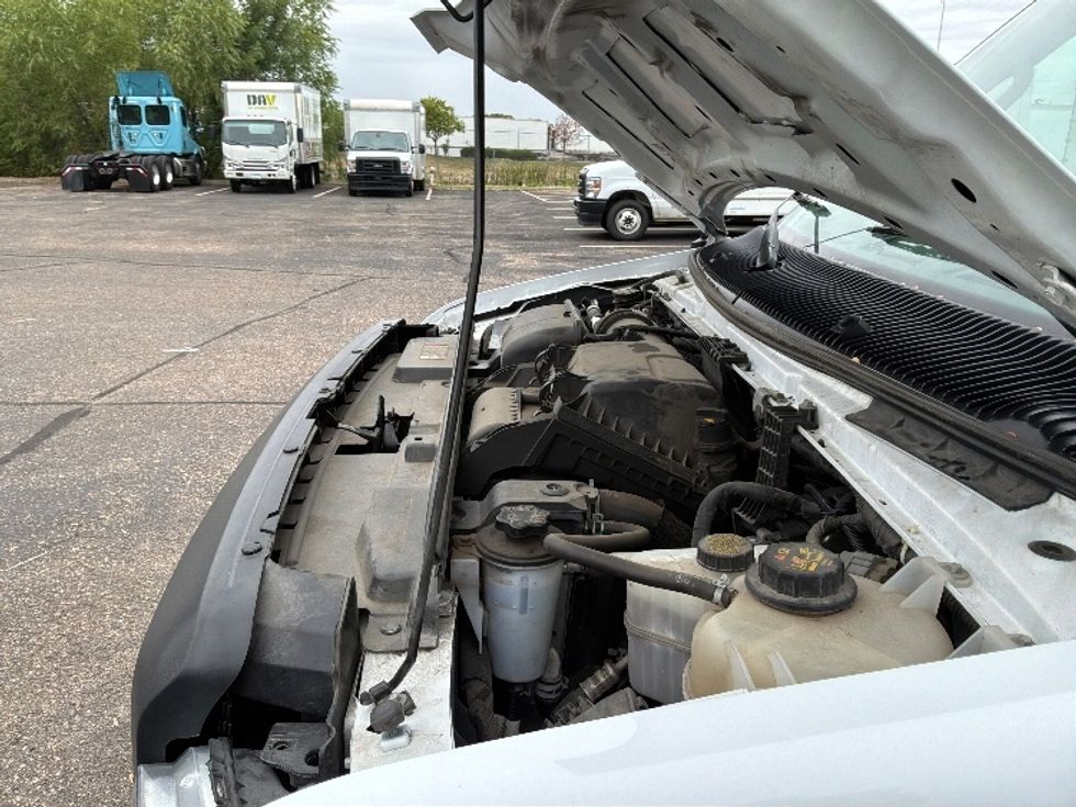 Light Duty Box Truck-Light and Medium Duty Trucks-Ford-2024-E350-Brooklyn Park-MN-81,274\n\t\tmiles-$ 41,750 - Image 24