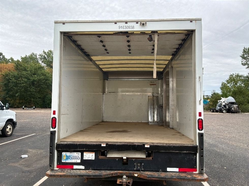 Light Duty Box Truck-Light and Medium Duty Trucks-Ford-2024-E350-Brooklyn Park-MN-81,274\n\t\tmiles-$ 41,750 - Image 8