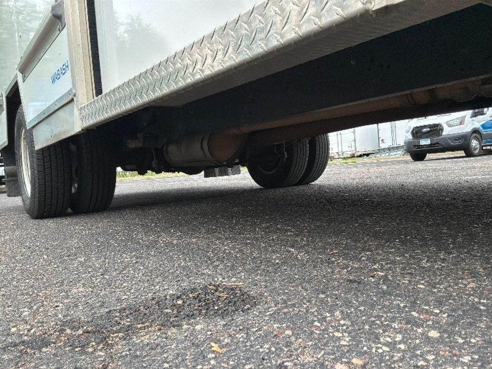 Light Duty Box Truck-Light and Medium Duty Trucks-Ford-2024-E350-Brooklyn Park-MN-81,345\n\t\tmiles-$ 41,750 - Image 14