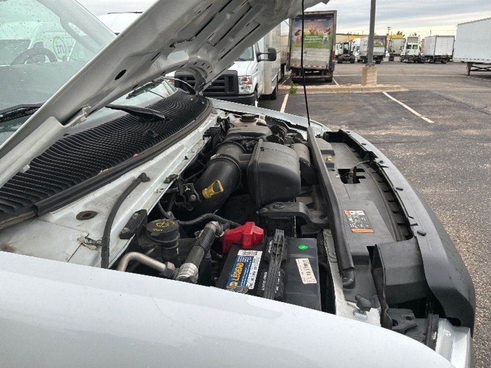 Light Duty Box Truck-Light and Medium Duty Trucks-Ford-2024-E350-Brooklyn Park-MN-81,345\n\t\tmiles-$ 41,750 - Image 23