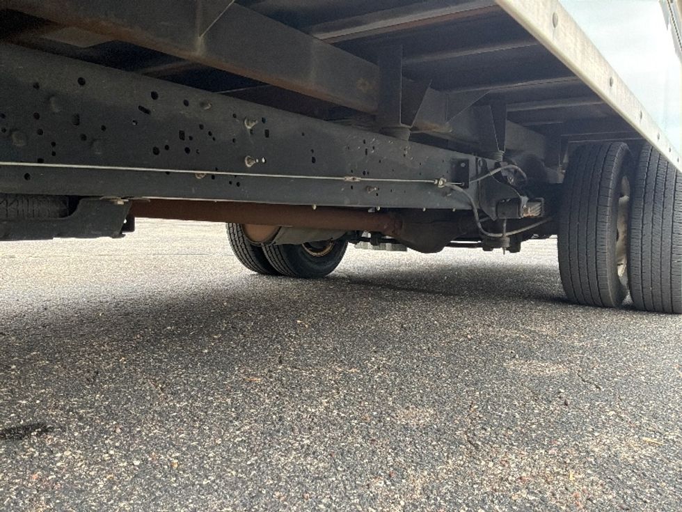 Light Duty Box Truck-Light and Medium Duty Trucks-Ford-2024-E350-Brooklyn Park-MN-81,345\n\t\tmiles-$ 41,750 - Image 5