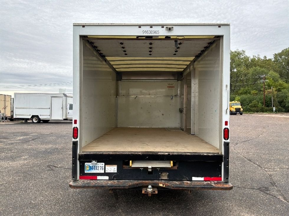 Light Duty Box Truck-Light and Medium Duty Trucks-Ford-2024-E350-Brooklyn Park-MN-81,345\n\t\tmiles-$ 41,750 - Image 8