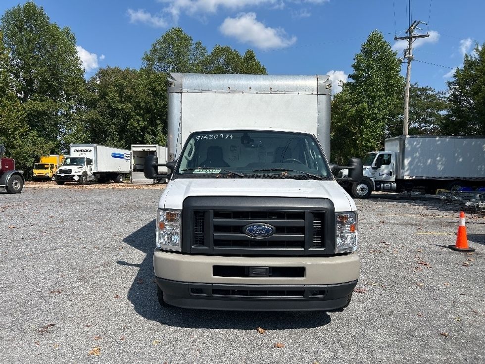 Light Duty Box Truck-Light and Medium Duty Trucks-Ford-2024-E350-Cleveland-TN-117,212\n\t\tmiles-$ 35,750 - Image 2