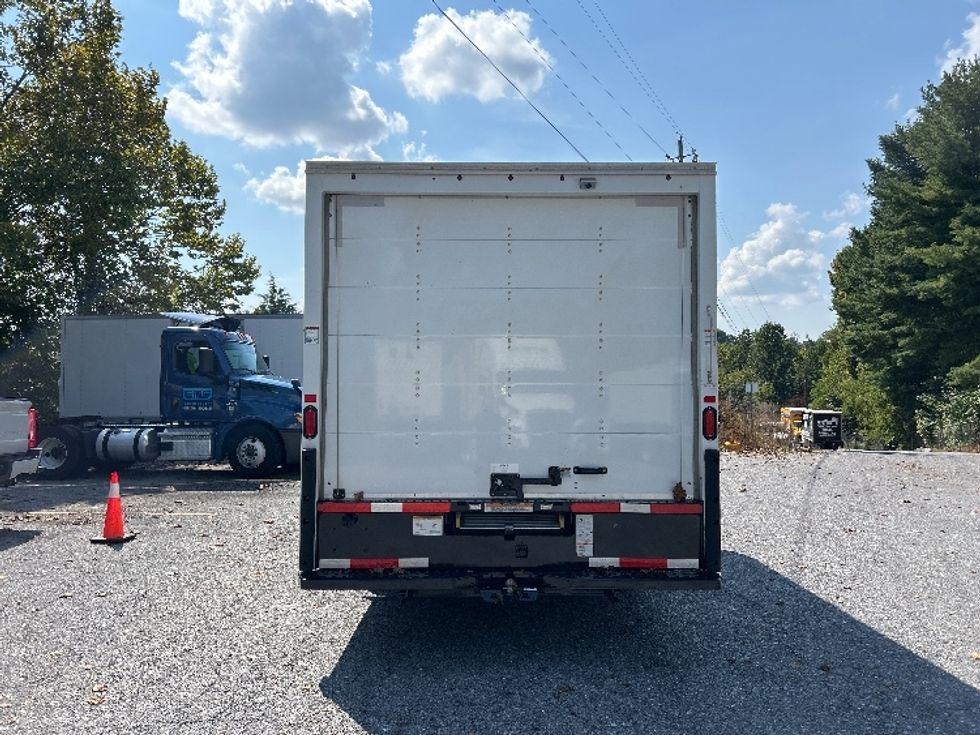 Light Duty Box Truck-Light and Medium Duty Trucks-Ford-2024-E350-Cleveland-TN-117,212\n\t\tmiles-$ 35,750 - Image 7