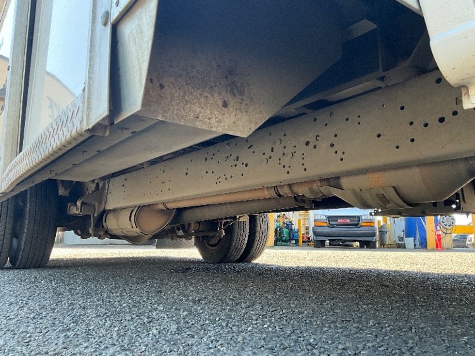 Light Duty Box Truck-Light and Medium Duty Trucks-Ford-2024-E350-Tacoma-WA-65,938\n\t\tmiles-$ 34,750 - Image 14