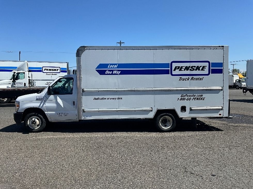 Light Duty Box Truck-Light and Medium Duty Trucks-Ford-2024-E350-Tacoma-WA-65,938\n\t\tmiles-$ 34,750 - Image 4