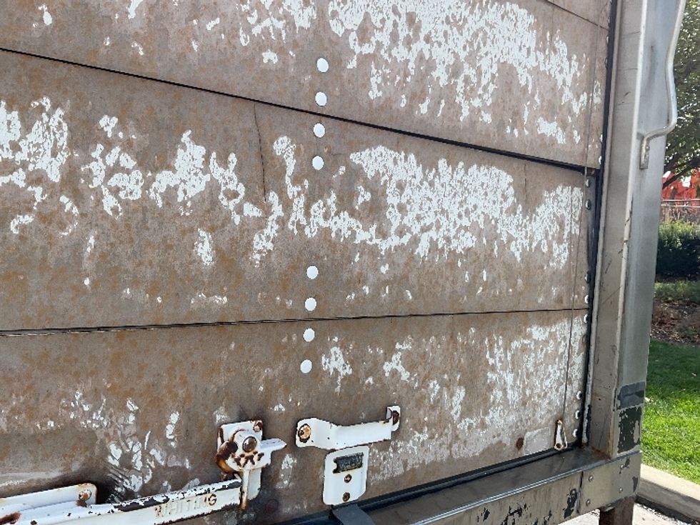 Light Duty Box Truck-Light and Medium Duty Trucks-GMC-2005-W4500-Lindon-UT-92,627\n\t\tmiles-$ 11,000 - Image 26