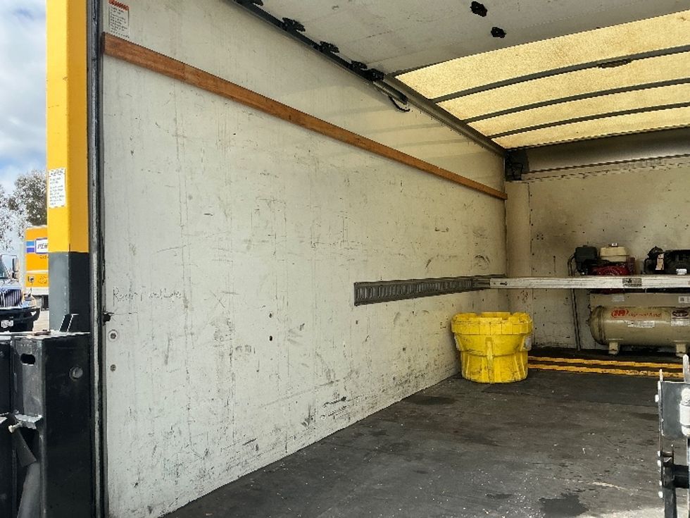 Light Duty Box Truck-Light and Medium Duty Trucks-GMC-2012-Savana G33903-Fontana-CA-64,964\n\t\tmiles-$ 999,999 - Image 11