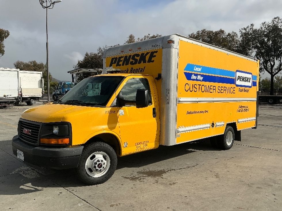 Light Duty Box Truck-Light and Medium Duty Trucks-GMC-2012-Savana G33903-Fontana-CA-64,964\n\t\tmiles-$ 999,999 - Image 3
