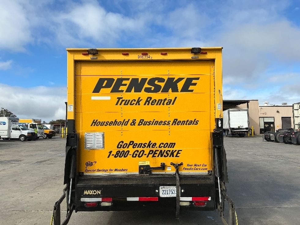 Light Duty Box Truck-Light and Medium Duty Trucks-GMC-2012-Savana G33903-Fontana-CA-64,964\n\t\tmiles-$ 999,999 - Image 7