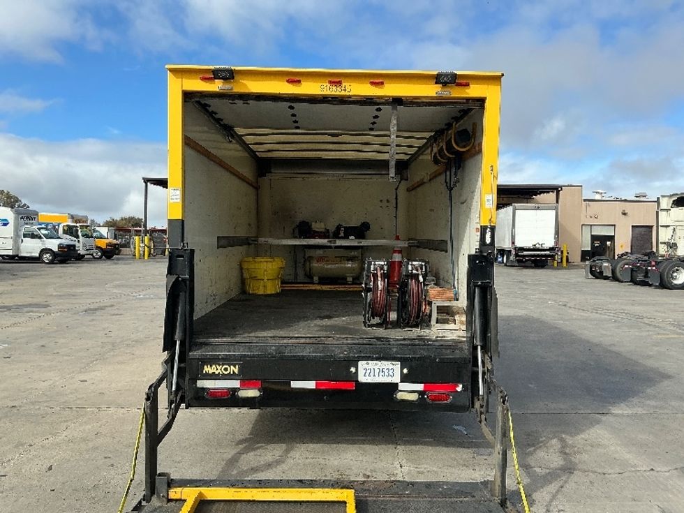 Light Duty Box Truck-Light and Medium Duty Trucks-GMC-2012-Savana G33903-Fontana-CA-64,964\n\t\tmiles-$ 999,999 - Image 9