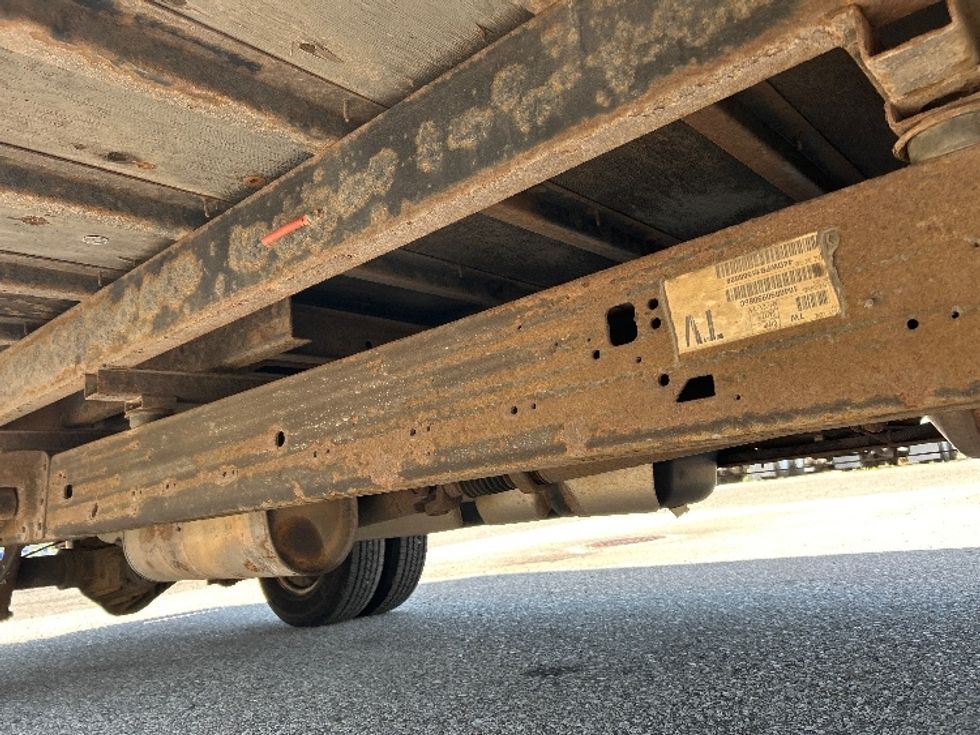 Light Duty Box Truck-Light and Medium Duty Trucks-GMC-2014-Savana G33903-Flint-MI-85,127\n\t\tmiles-$ 15,750 - Image 14