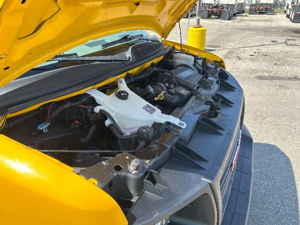 Light Duty Box Truck-Light and Medium Duty Trucks-GMC-2014-Savana G33903-Flint-MI-85,127\n\t\tmiles-$ 15,750 - Image 23