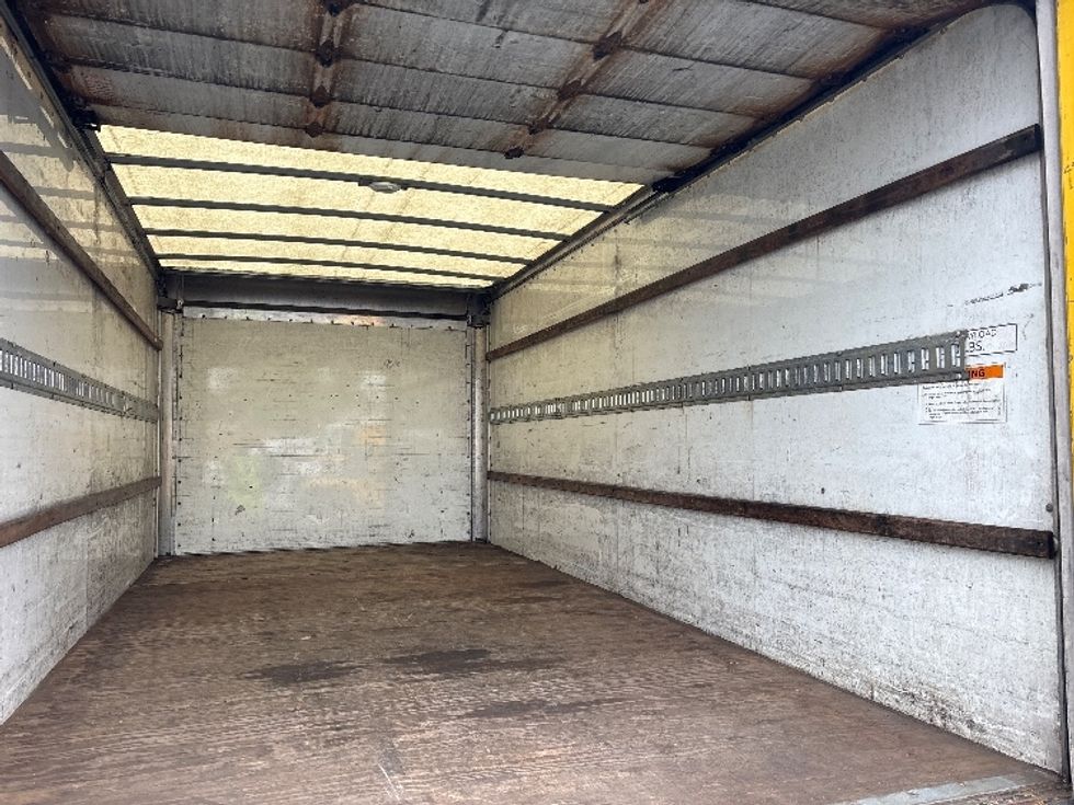 Light Duty Box Truck-Light and Medium Duty Trucks-GMC-2014-Savana G33903-Kent-WA-259,695\n\t\tmiles-$ 8,750 - Image 12