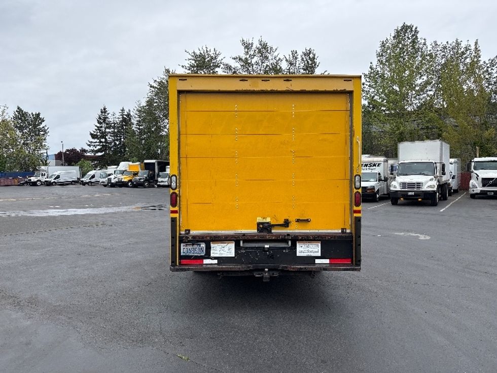 Light Duty Box Truck-Light and Medium Duty Trucks-GMC-2014-Savana G33903-Kent-WA-259,695\n\t\tmiles-$ 8,750 - Image 7