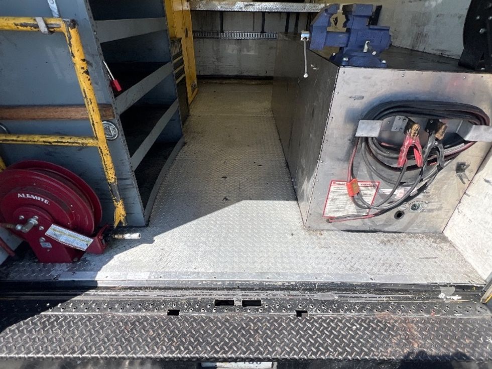 Light Duty Box Truck-Light and Medium Duty Trucks-GMC-2016-Savana G33903-Torrance-CA-123,556\n\t\tmiles-$ 18,750 - Image 10