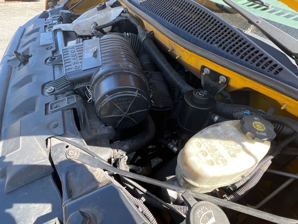 Light Duty Box Truck-Light and Medium Duty Trucks-GMC-2016-Savana G33903-Torrance-CA-123,556\n\t\tmiles-$ 18,750 - Image 24