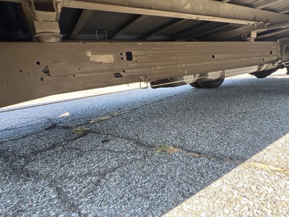 Light Duty Box Truck-Light and Medium Duty Trucks-GMC-2016-Savana G33903-Torrance-CA-123,556\n\t\tmiles-$ 18,750 - Image 5