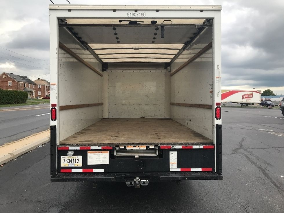 2017 GMC Savana G33903 Light Duty Box Truck