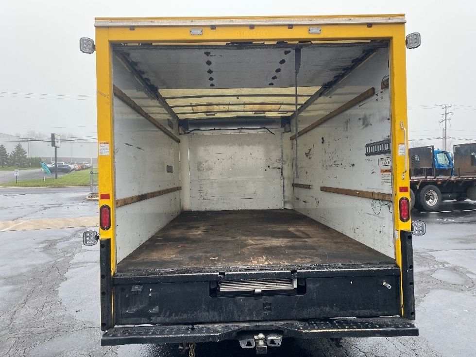 Light Duty Box Truck-Light and Medium Duty Trucks-GMC-2017-Savana G33903-York-PA-94,015\n\t\tmiles-$ 19,000 - Image 8