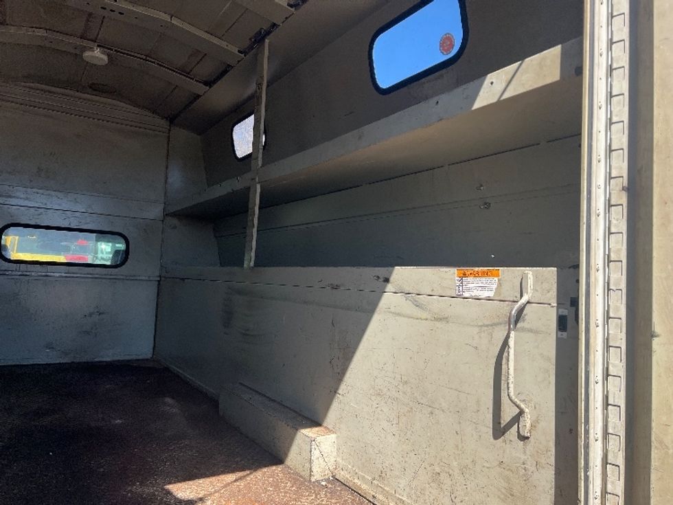 Light Duty Box Truck-Light and Medium Duty Trucks-GMC-2017-SIERRA-Rochester-NY-126,670\n\t\tmiles-$ 27,000 - Image 12