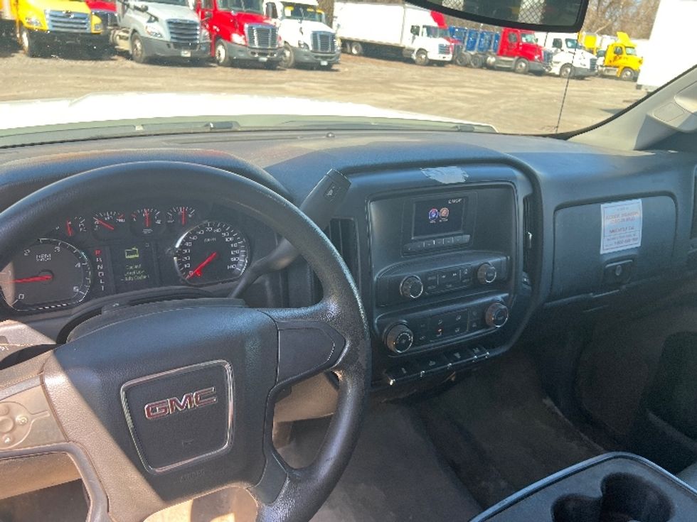 Light Duty Box Truck-Light and Medium Duty Trucks-GMC-2017-SIERRA-Rochester-NY-126,670\n\t\tmiles-$ 27,000 - Image 18