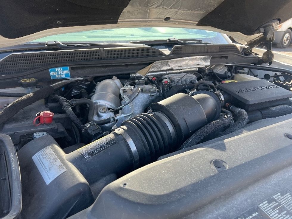 Light Duty Box Truck-Light and Medium Duty Trucks-GMC-2017-SIERRA-Rochester-NY-126,670\n\t\tmiles-$ 27,000 - Image 23