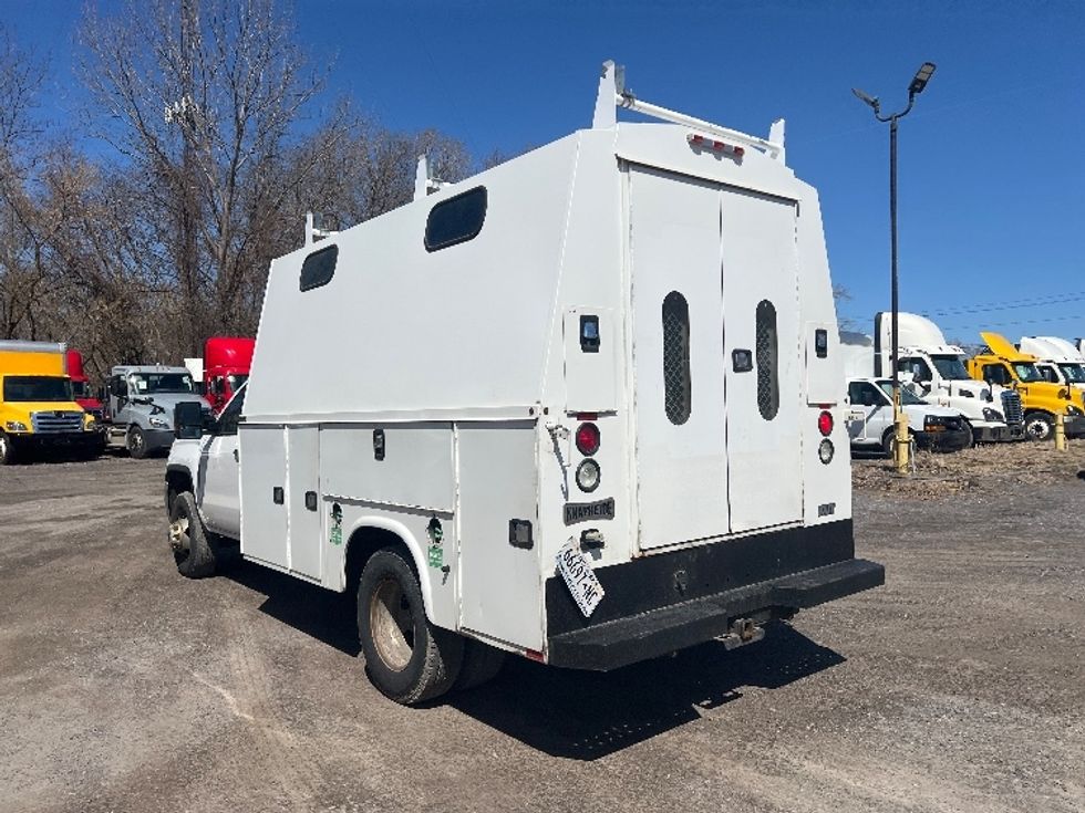 Light Duty Box Truck-Light and Medium Duty Trucks-GMC-2017-SIERRA-Rochester-NY-126,670\n\t\tmiles-$ 27,000 - Image 6