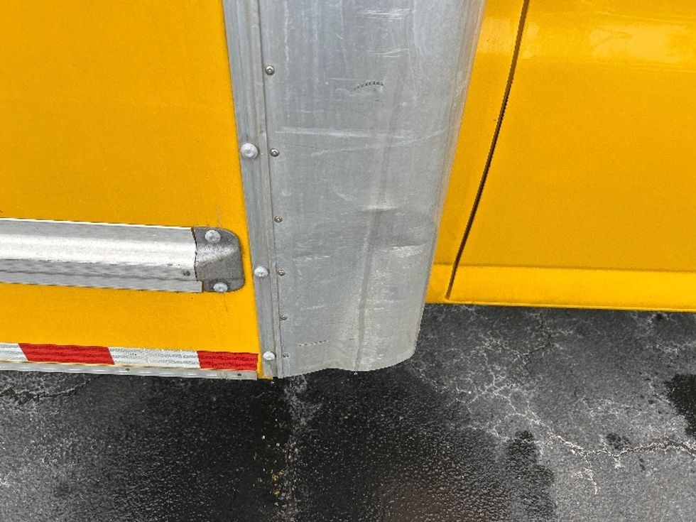 Light Duty Box Truck-Light and Medium Duty Trucks-GMC-2018-Savana G33903-Baltimore-MD-213,778\n\t\tmiles-$ 11,000 - Image 26