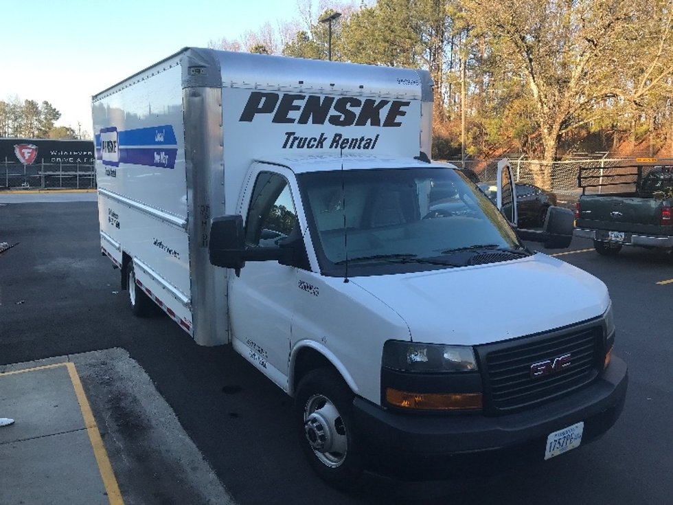 Used Light Duty Box Trucks for Sale in GA Penske Used Trucks