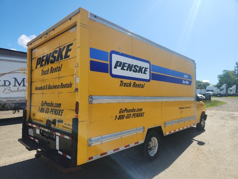 Light Duty Box Truck-Light and Medium Duty Trucks-GMC-2018-Savana G33903-Fall River-MA-95,901\n\t\tmiles-$ 20,750 - Image 13