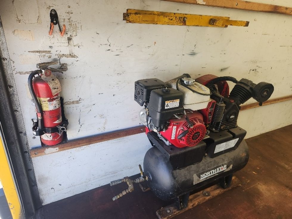 Light Duty Box Truck-Light and Medium Duty Trucks-GMC-2018-Savana G33903-Fall River-MA-95,901\n\t\tmiles-$ 20,750 - Image 25