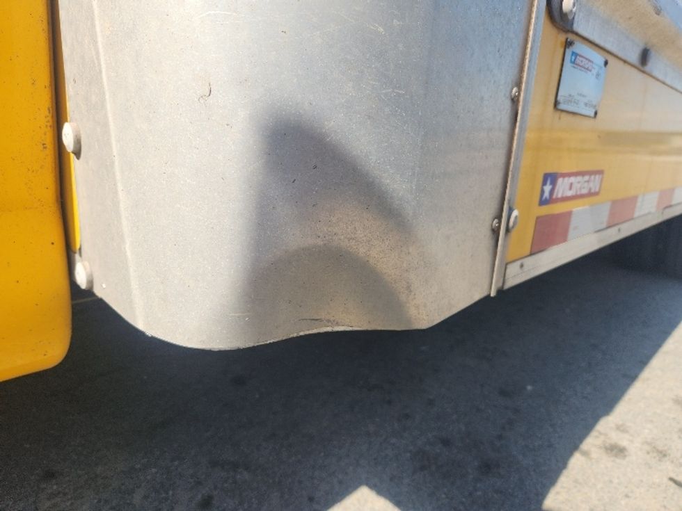 Light Duty Box Truck-Light and Medium Duty Trucks-GMC-2018-Savana G33903-Fall River-MA-95,901\n\t\tmiles-$ 20,750 - Image 27