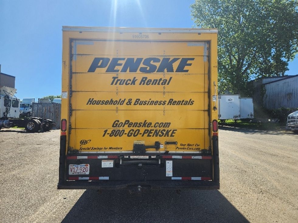 Light Duty Box Truck-Light and Medium Duty Trucks-GMC-2018-Savana G33903-Fall River-MA-95,901\n\t\tmiles-$ 20,750 - Image 7