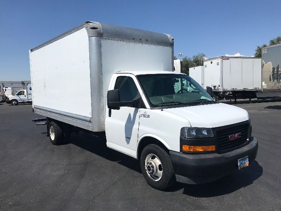 Used Light Duty Box Trucks for Sale in NV Penske Used Trucks